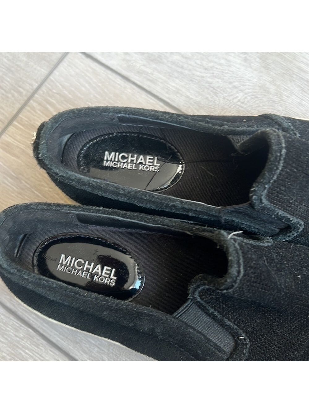 Michael Michael Kors slip on black Trent style suede comfort sneakers size 7 - Picture 3 of 8